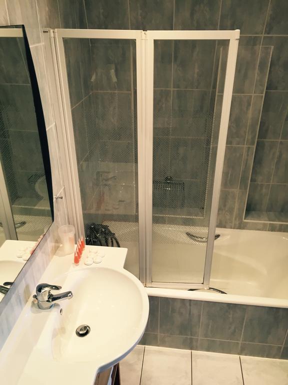 Hotel & Spa Rodier Campagnac  Rum bild