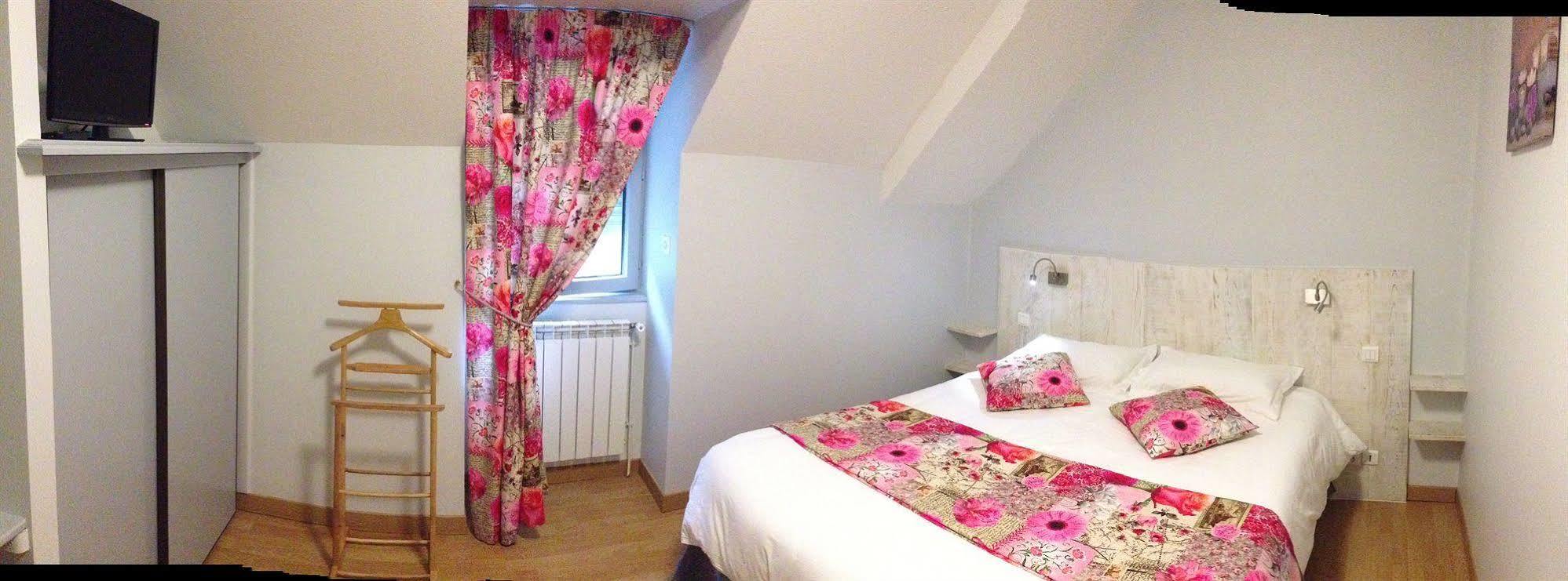Hotel & Spa Rodier Campagnac  Exteriör bild